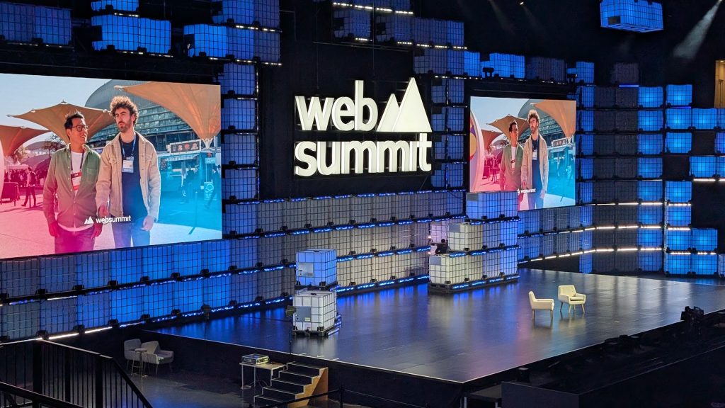 Abertura do Web Summit 2025 em Lisboa